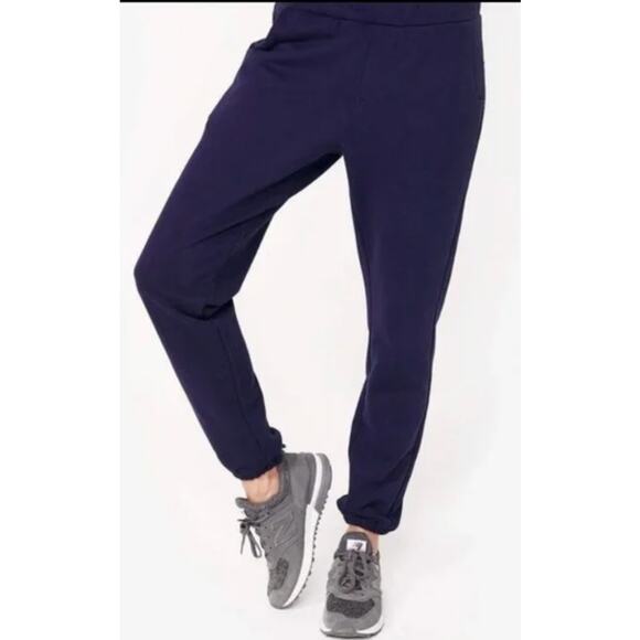 FIGS NWT French Terry Sweatpants Pull-on Elastic Waistband Jogger Scrubs Size M - Picture 1 of 13
